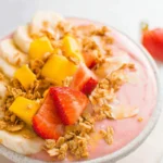 strawberry mango smoothie bowl