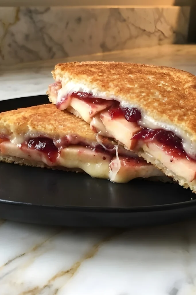 Melted Apple Cranberry Grilled Cheese Sandwich: A Sweet & Savory Twist