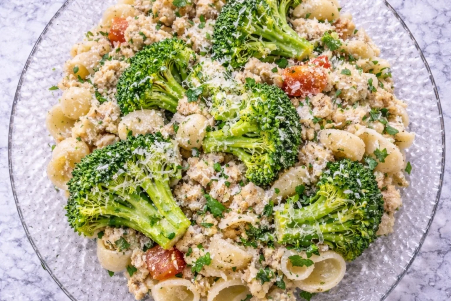 One-Pot Ground Turkey and Broccoli Pasta with Parmesan Cheese